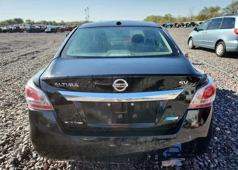 2014 Nissan Altima 2.5 from USA, damaged, VIN 1N4AL3AP9EN255027